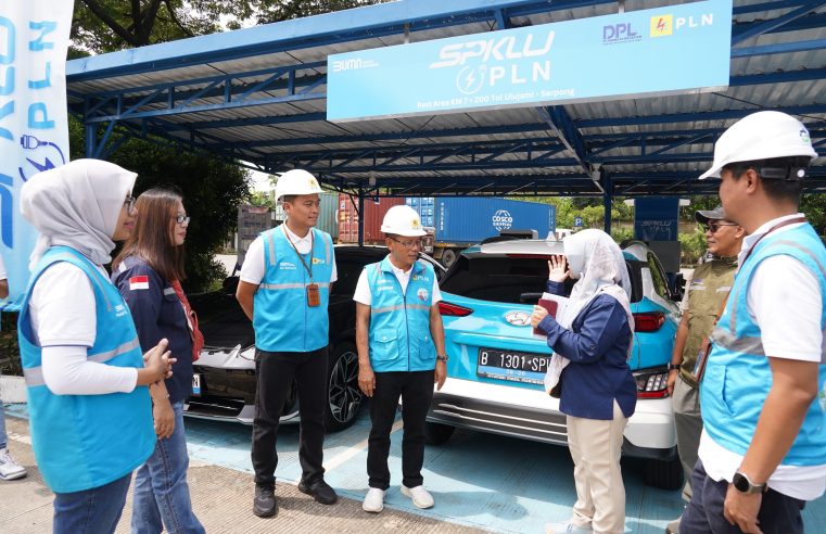 PLN UID Jakarta Raya dan Kementerian ESDM Inspeksi Bersama SPKLU di Rest Area Jalur Mudik