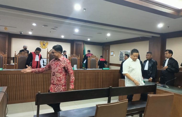 Jaksa KPK Tuntut Bupati Muna La Ode Rusman Emba Tiga Tahun Penjara