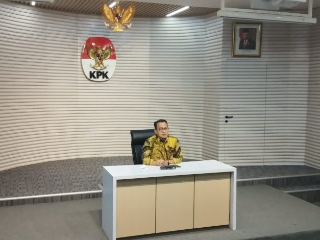 Bupati Sidoarjo Mangkir Lagi Dari Panggilan KPK 11