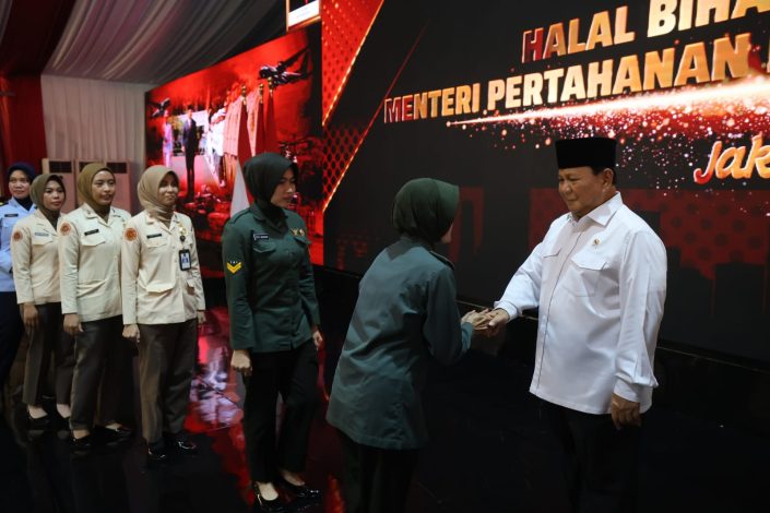 Prabowo Gelar Halal Bihalal dan Pengarahan Pegawai Kemhan 1 Prabowo Gelar Halal Bihalal dan Pengarahan Pegawai Kemhan 2