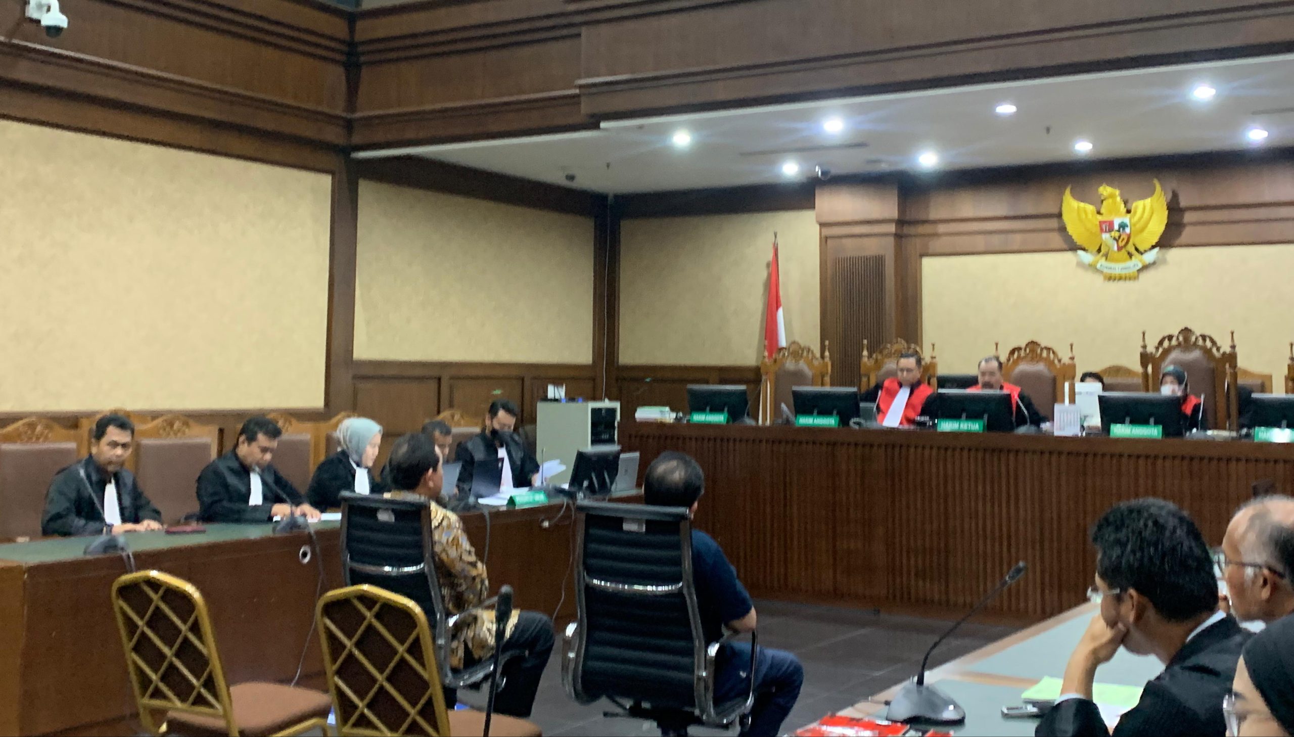 Achsanul Qosasi Akui Sewa Rumah Buat Simpan Uang Suap BTS 1