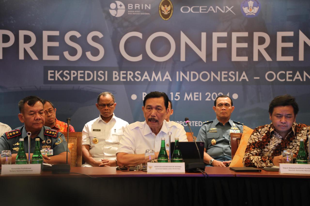OceanX dan Indonesia Luncurkan Misi Jelajah Keanekaragaman Laut Indonesia 1