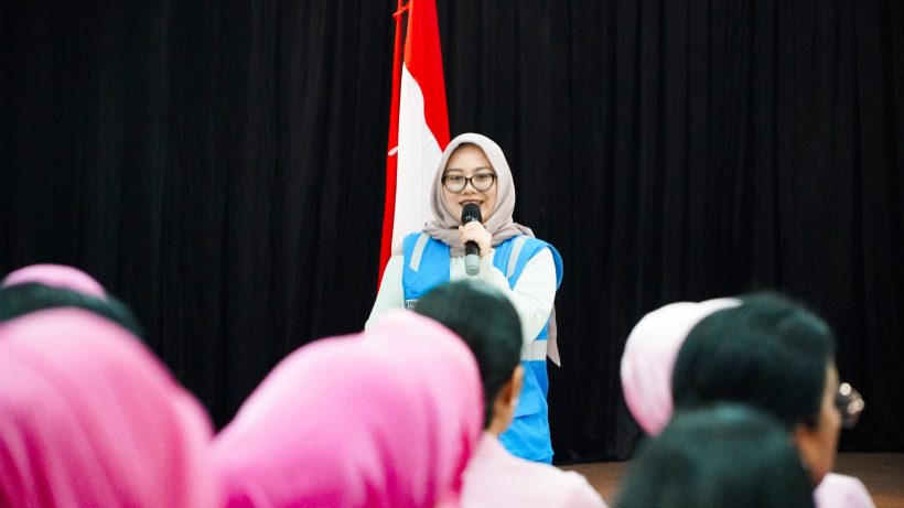 Srikandi PLN dan Bhayangkari: Berbagi Cahaya Pengetahuan Listrik untuk Masyarakat 10