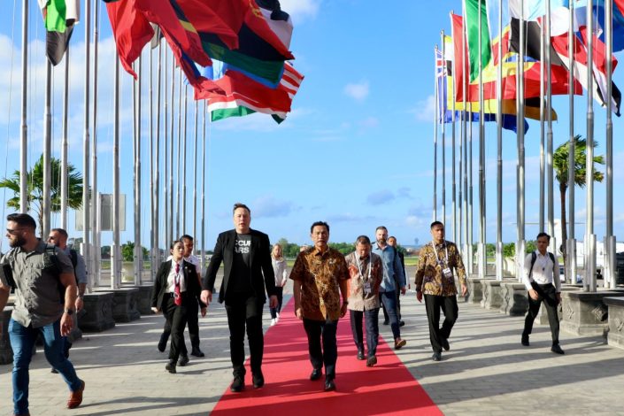 Elon Musk Tiba di Bali, Ini Agenda Pentingnya 1 Elon Musk Tiba di Bali, Ini Agenda Pentingnya 2