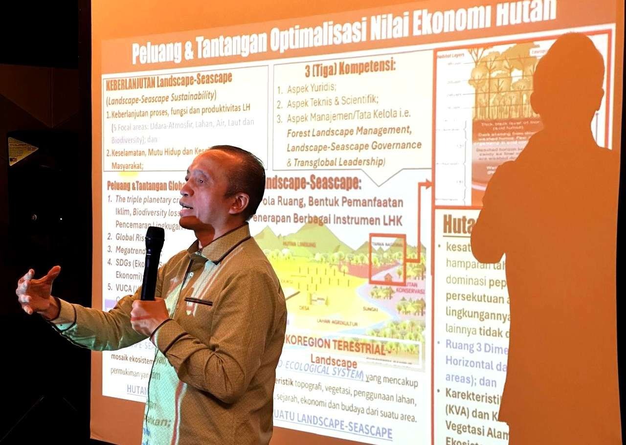 Sekjen KLHK Ajak Rimbawan RI Optimalisasi Nilai Ekonomi Hutan 1