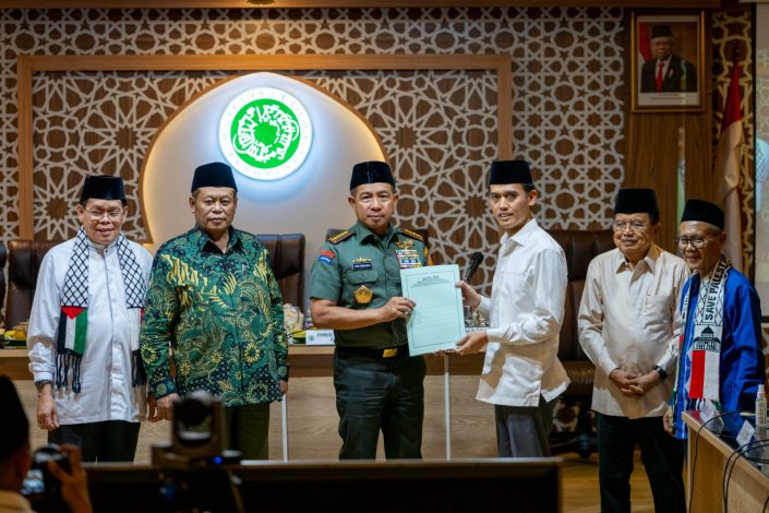 Panglima TNI Kunjungan ke MUI Bahas Masalah Keagamaan dan Palestina 8