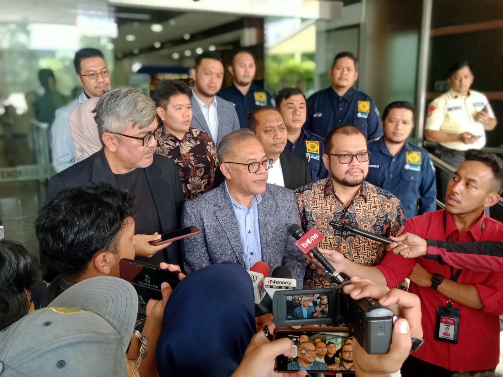 Dihalangi Besuk 6 Terpidana Kasus Vina, Ini Alasan Lawyer Datangi Ditjenpas 1