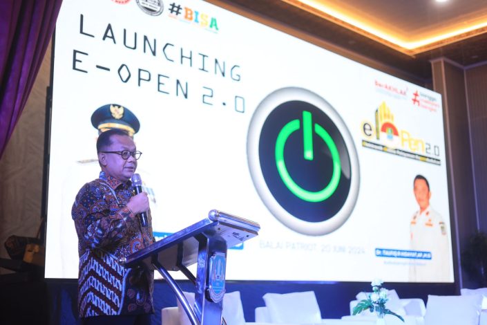 Pj. Wali Kota Bekasi Resmi Luncurkan Aplikasi E-Open 2.0 10