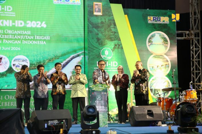 Kongres KNI-ID 2024, Kementerian PUPR Dorong Pemanfaatan Inovasi Guna Wujudkan Keberlanjutan Irigasi Menuju Kedaulatan Pangan Indonesia 8