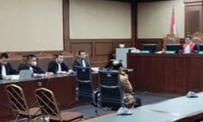 Pengadilan Tinggi DKI Jakarta Perintahkan Pengadilan Tipikor Lanjutkan Perkara Gazalba Saleh 9