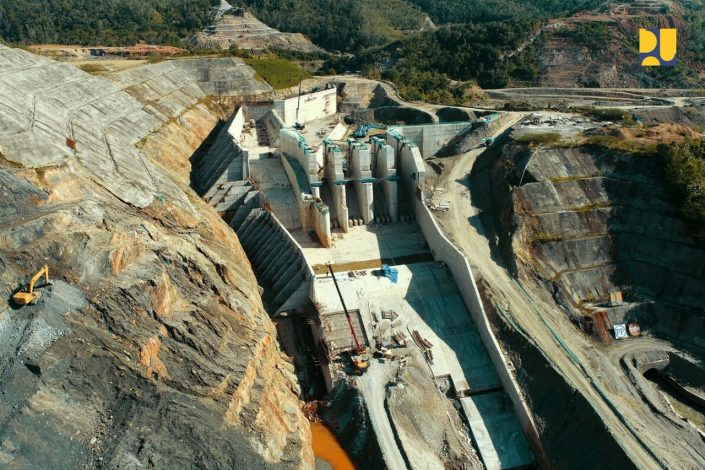 Progress Fisik Capai  71,34%, Kementerian PUPR Percepat Konstruksi Bendungan Way Apu di Maluku 10