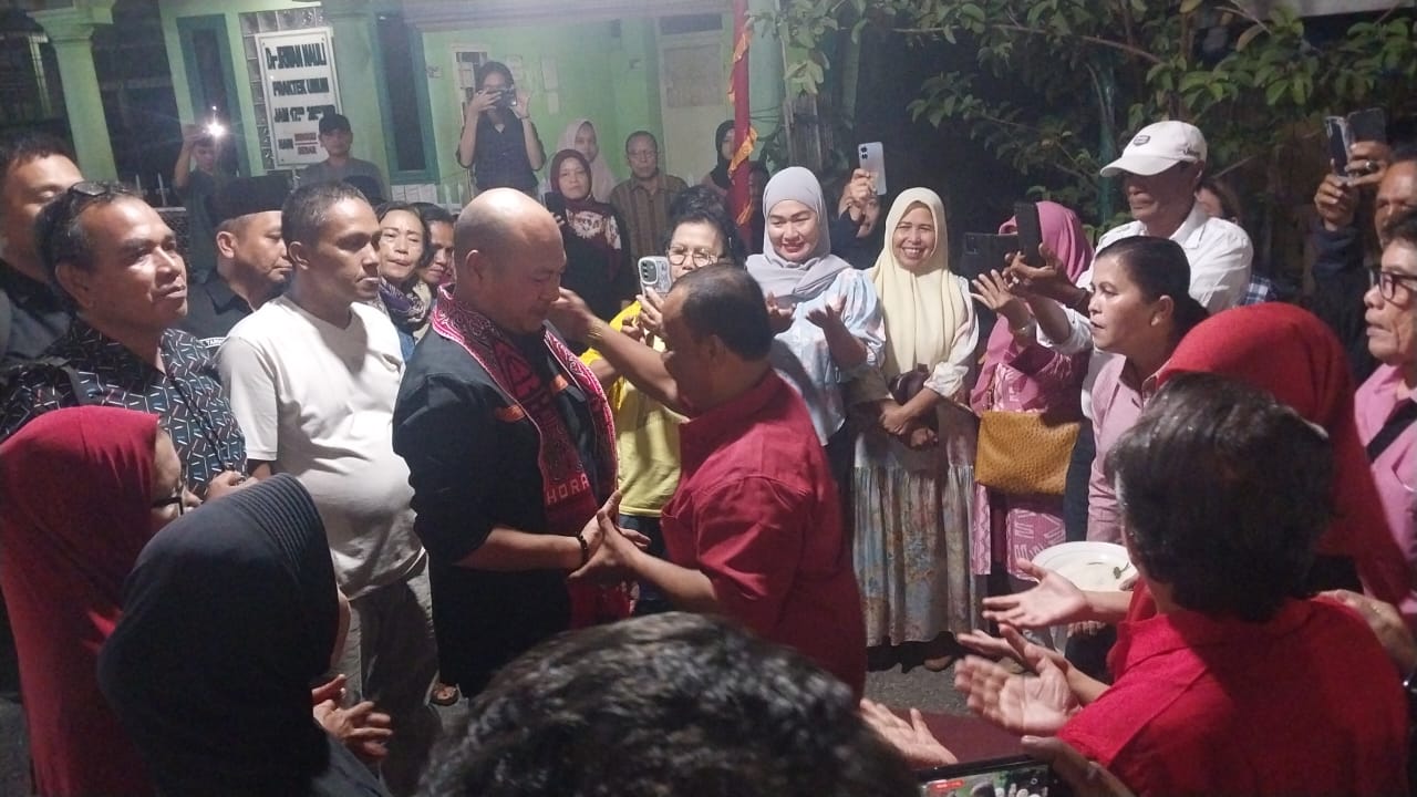 Nikson Nababan Hadir di Sidimpuan, Masyarakat Larut Dalam Kegembiraan 1
