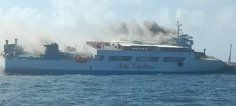 Terbakar di Perairan Banjarmasin, Bakamla Evakuasi KM Niki Sejahtera 8