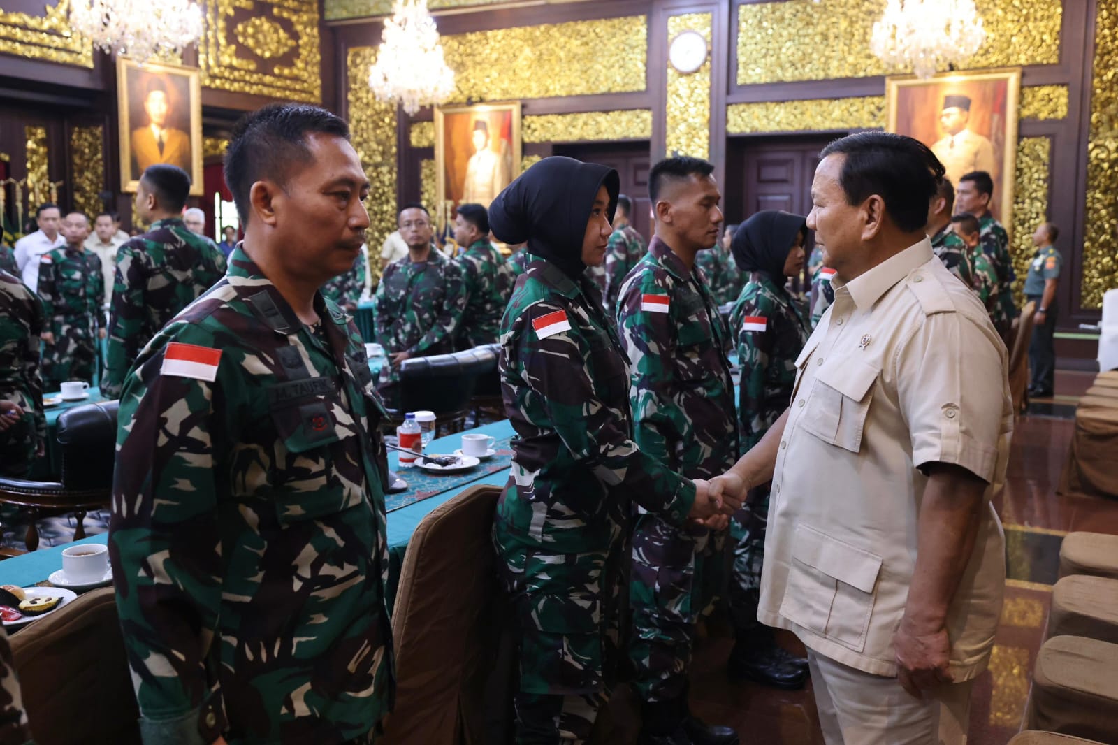 Menhan Prabowo Beri Pembekalan 40 Nakes TNI Yang Akan Berangkat Misi Kemanusiaan Gaza 1