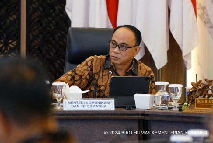 Kominfo Tutup 32 PSE dan Batasi Transfer Pulsa Maksimal Satu Juta 8