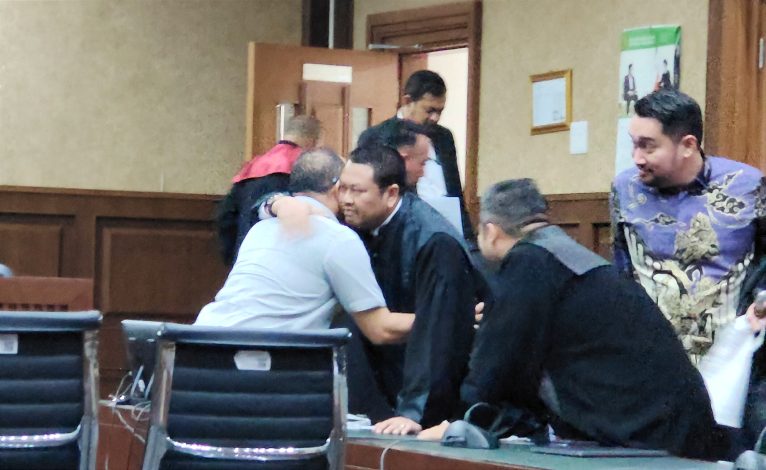 Mantan Dirut Bakti Kominfo Usai Sidang Pledoi 9