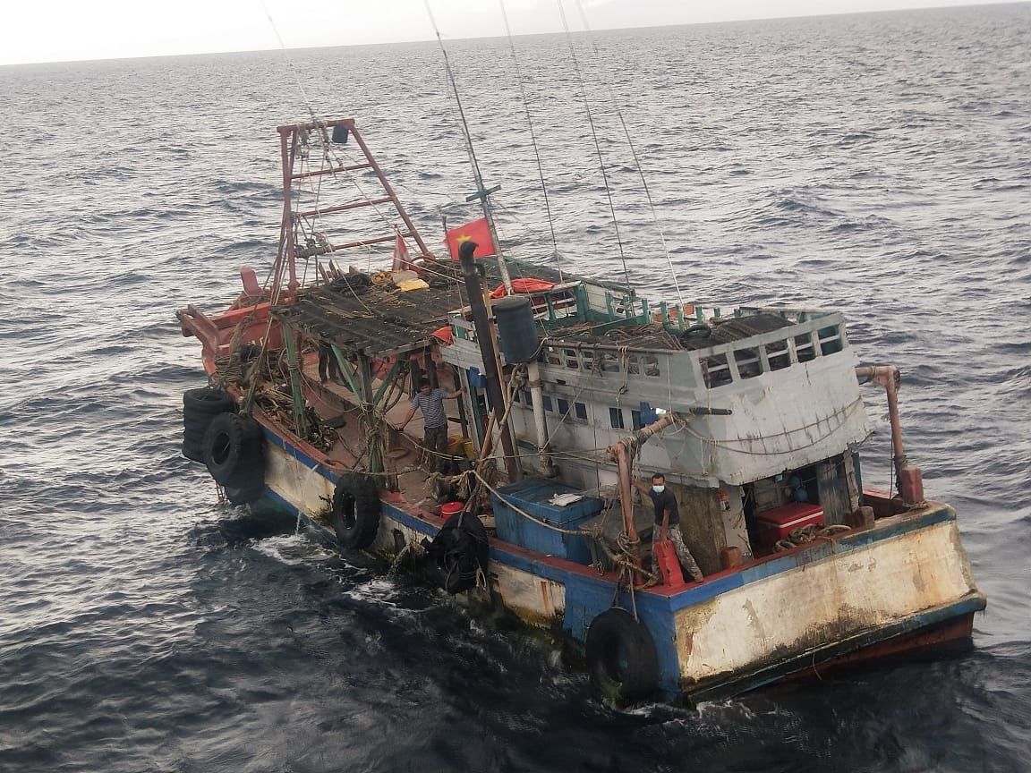 KKP Tangkap Dua Kapal Asing Pelaku Illegal Fishing di Laut Natuna Utara 1