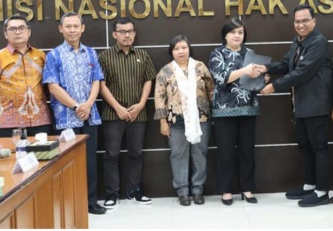 Ifdal Kasim-HAM Kasus Penganiayaan Relawan Ganjar-Mahfud Dilaporkan ke Komnas HAM 7
