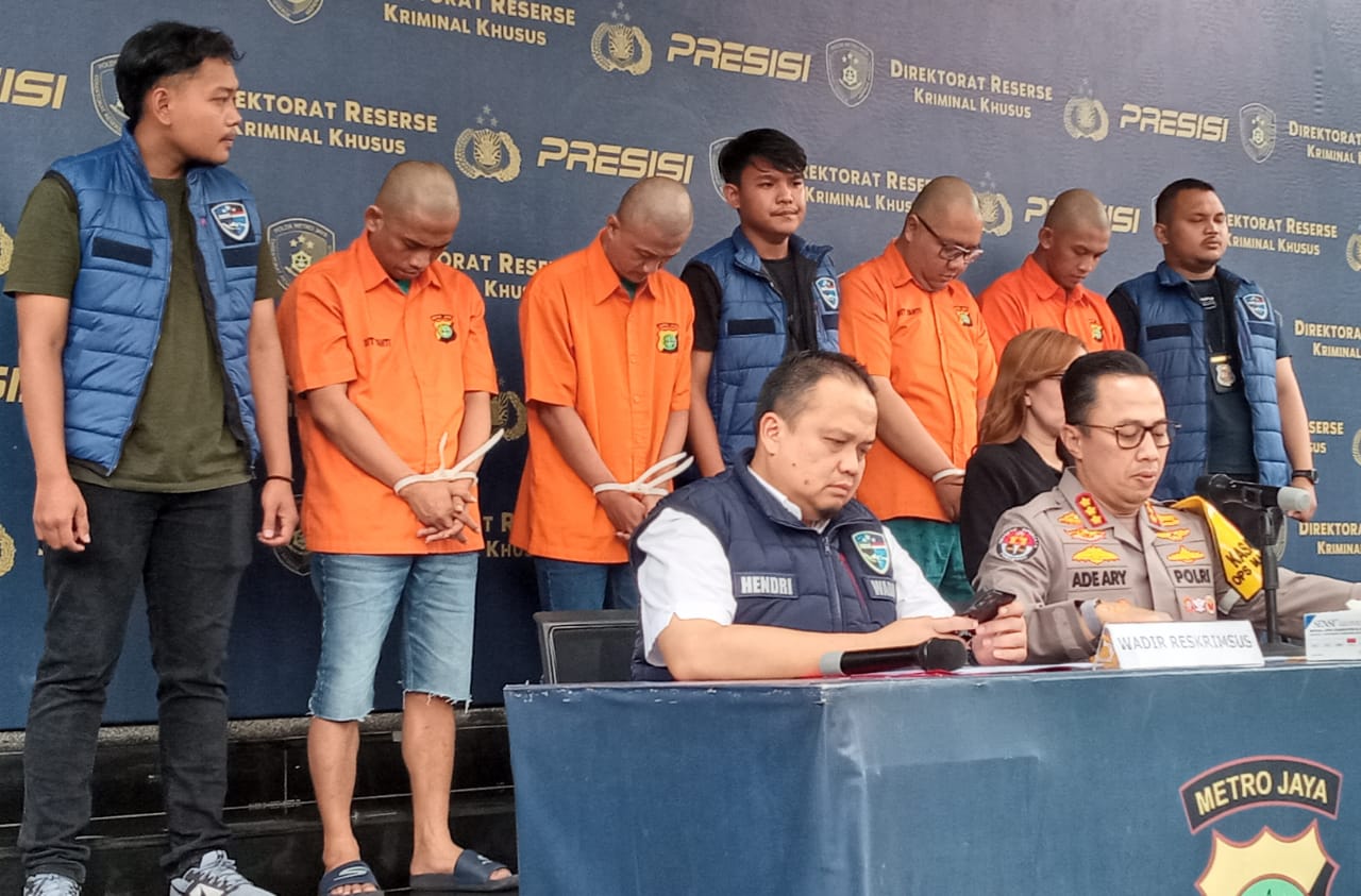 Polisi Gerebek Markas Judi Online di Cimanggis-Depok 1