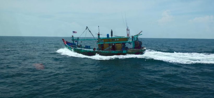 KKP Tangkap Kapal Trawl Asal Malaysia di Selat Malaka 36