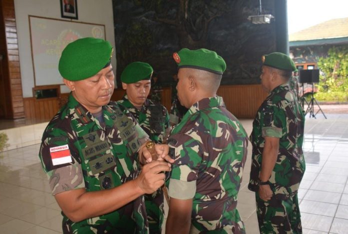 Kenaikan Pangkat 72 Personel Korem 174/ATW Naik Pangkat 59