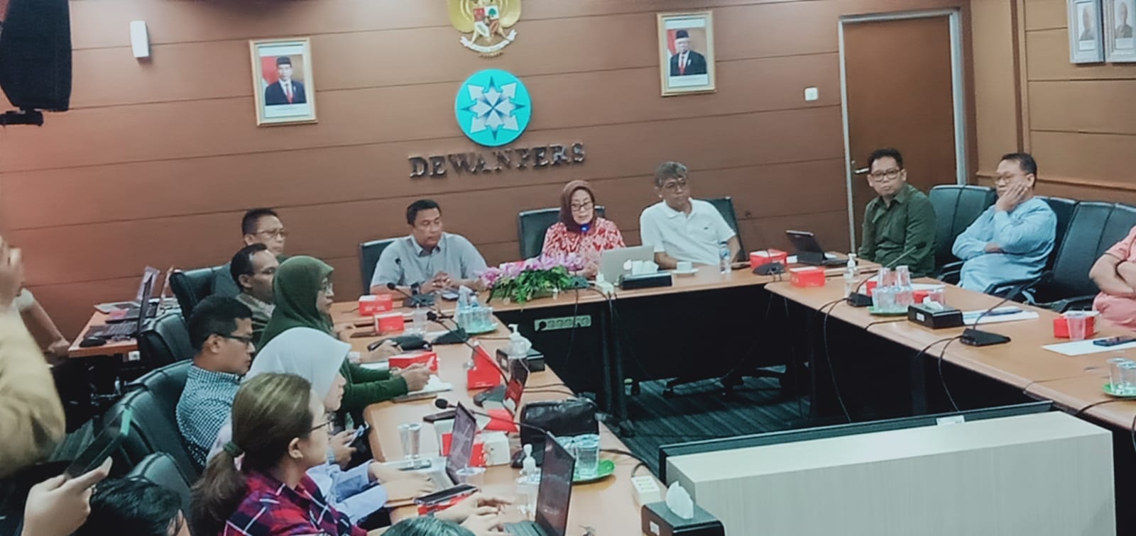 Banyak Janggal, Dewan Pers Tolak Draf RUU Penyiaran! 1