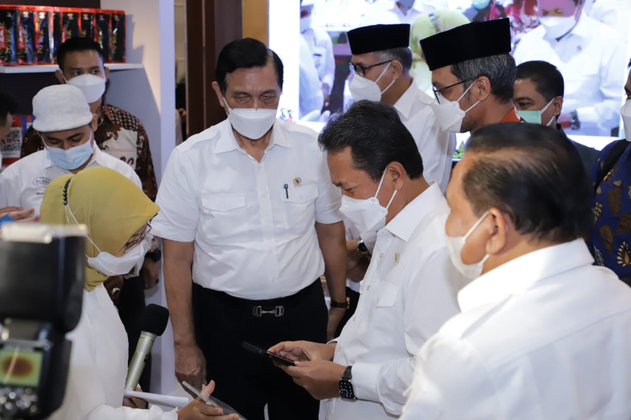 Luhut-1-KKP Gernas BBI, KKP Bangkitkan Geliat UMKM Sektor KP di Aceh 1