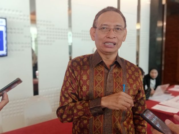 Saran Rektor Unair ke Prabowo-Gibran di Indonesia Emas 2024 11