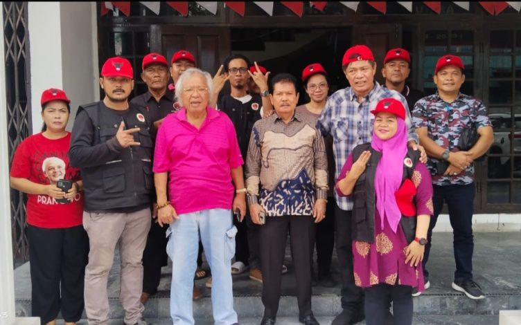 Politisi Senior PDIP Panda Nababan Sambangi Kantor MPG Sumut 78