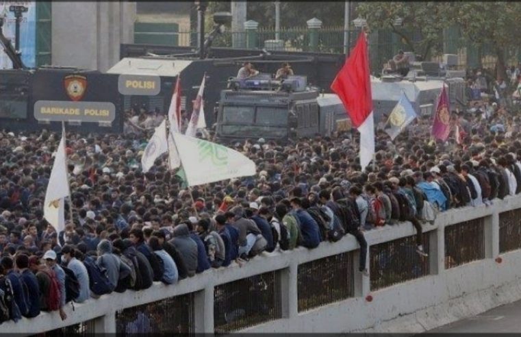 Aksi Massa di DPR, Polisi Alihkan Lalu Lintas