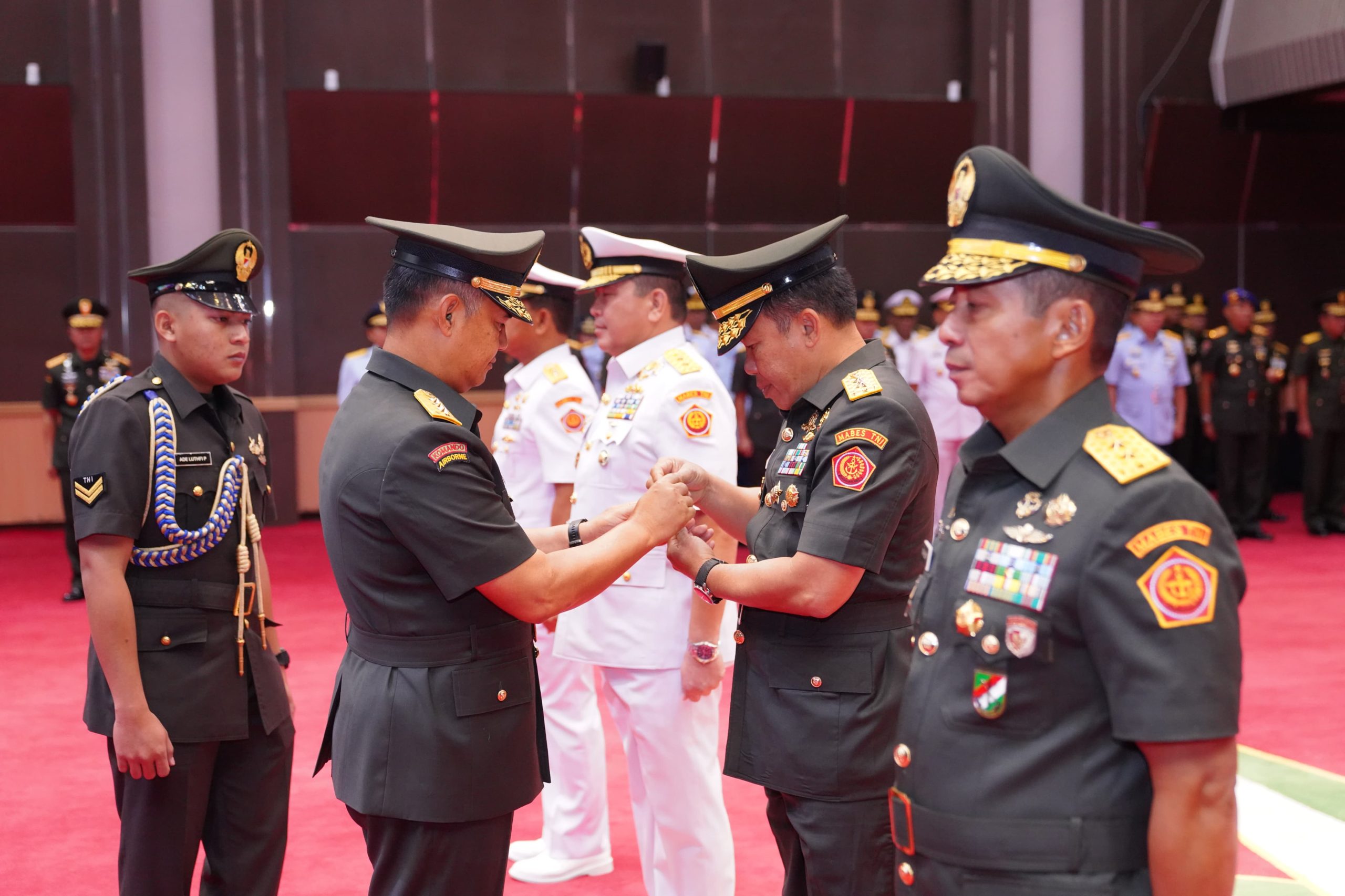 Kasum TNI Pimpin Sertijab Asrenum dan Aster Panglima TNI 1