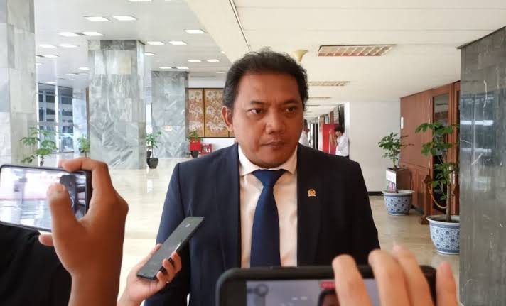 100 Caleg Lakukan Transaksi Mencurigakan, DPR Desak PPAT Koordinasi Dengan Aparat 8