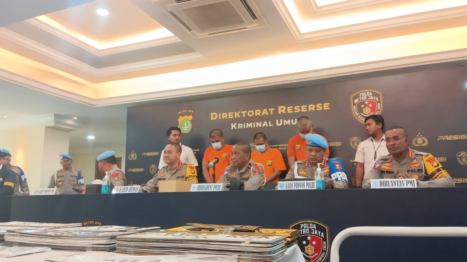 Tiga dari Empat Pemalsu Plat Dinas Khusus dan Plat Rahasia Ditangkap Polisi 1