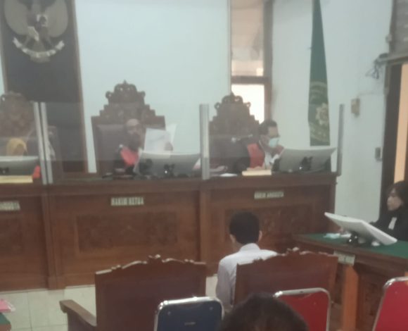 Edarkan Tembakau Sintetis, Fadil Divonis 6 Tahun 50