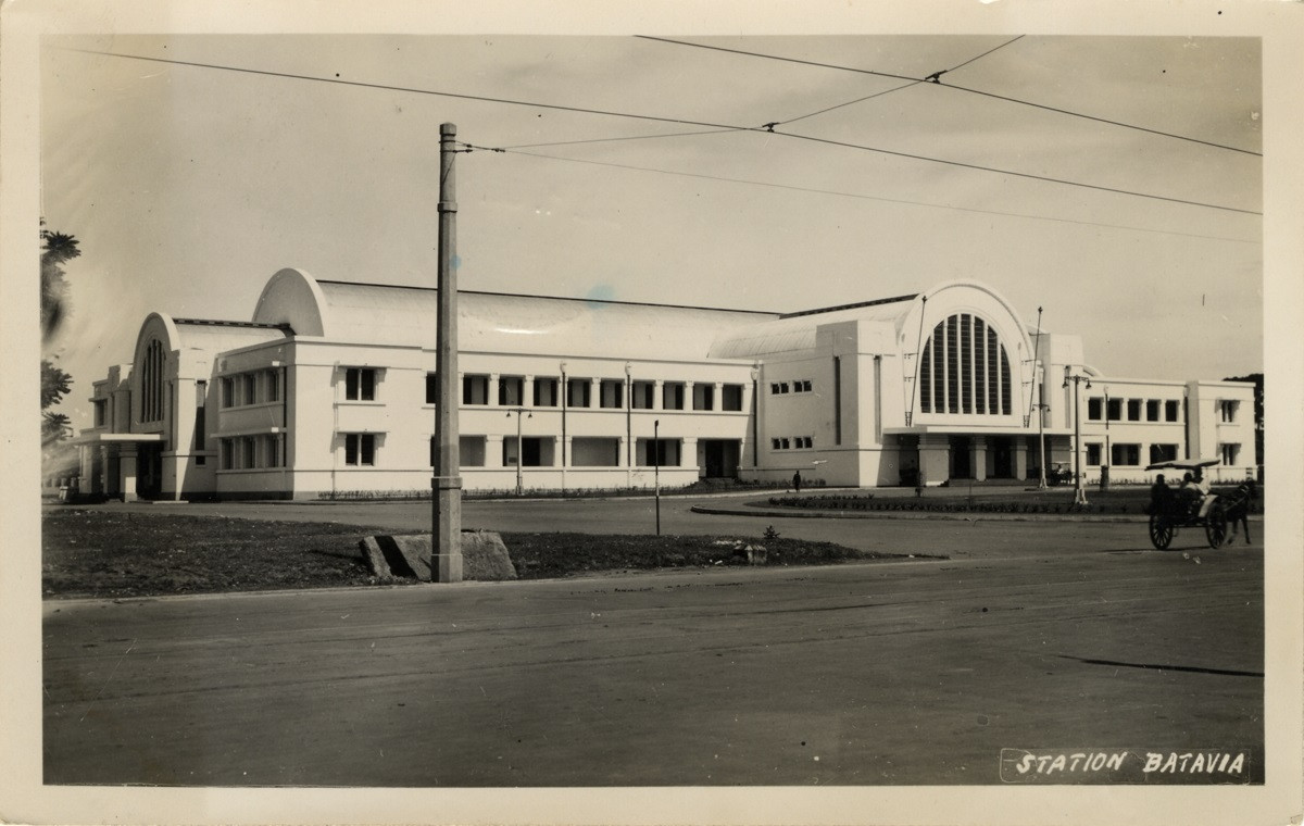 Stasiun Jakarta Kota Diresmikan 8 Oktober 1929